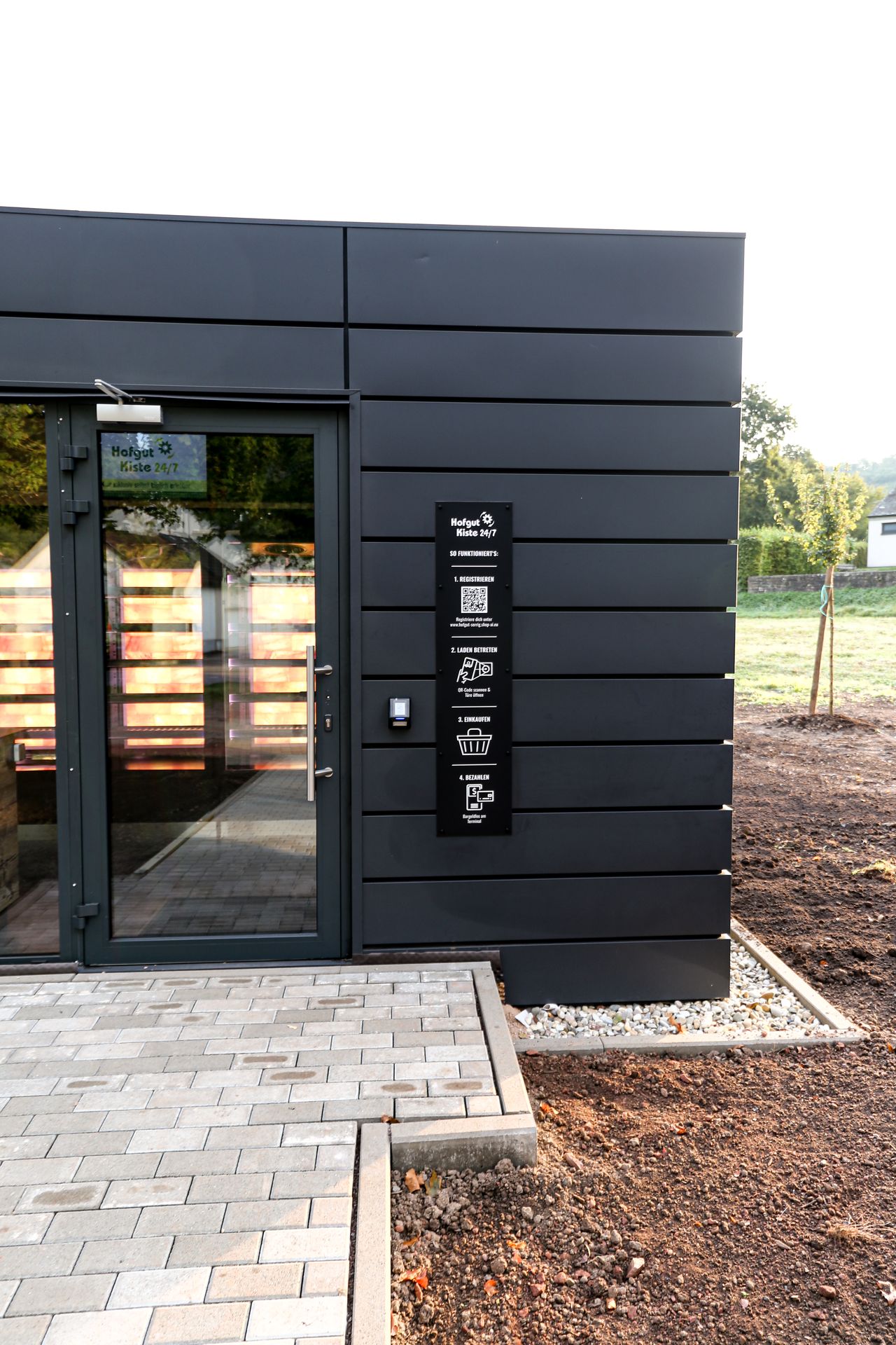 24/7 Zutrittskontrolle mit der Technik von Shop-IQ.